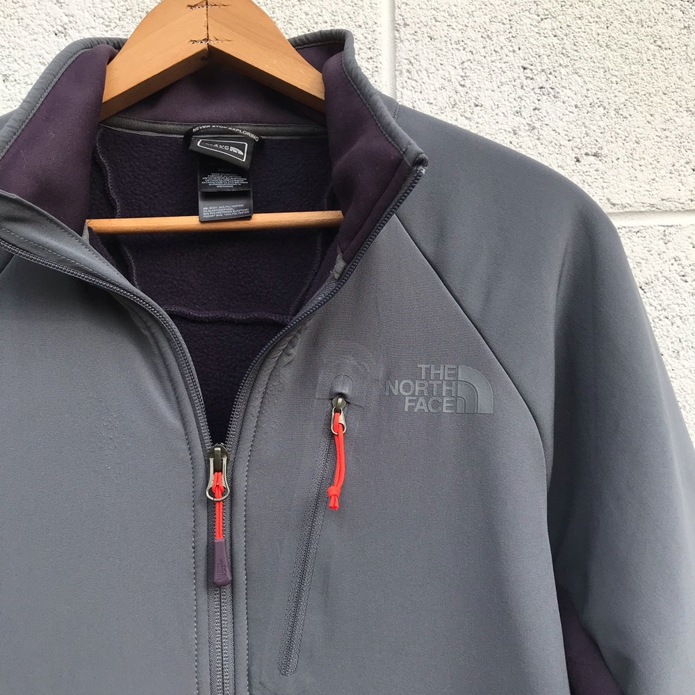 The North Face Apex Bionic Zip Up Jacket - Picture 2 of 8